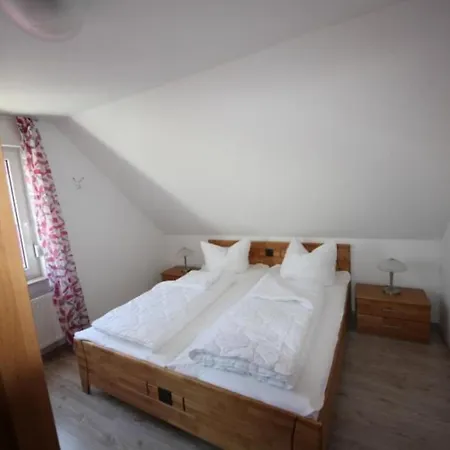 K 99 - Ferienhaus Mit Kamin&wlan In An Der Müritz *