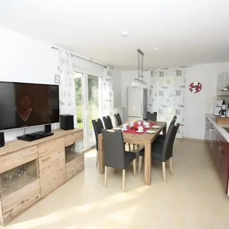 K 99 - Ferienhaus Mit Kamin & Wlan In An Der Mueritz Holiday home